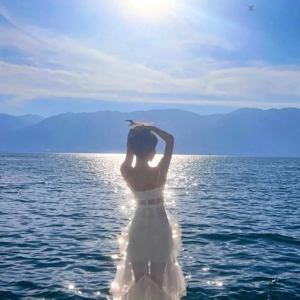 沙漠中的少年